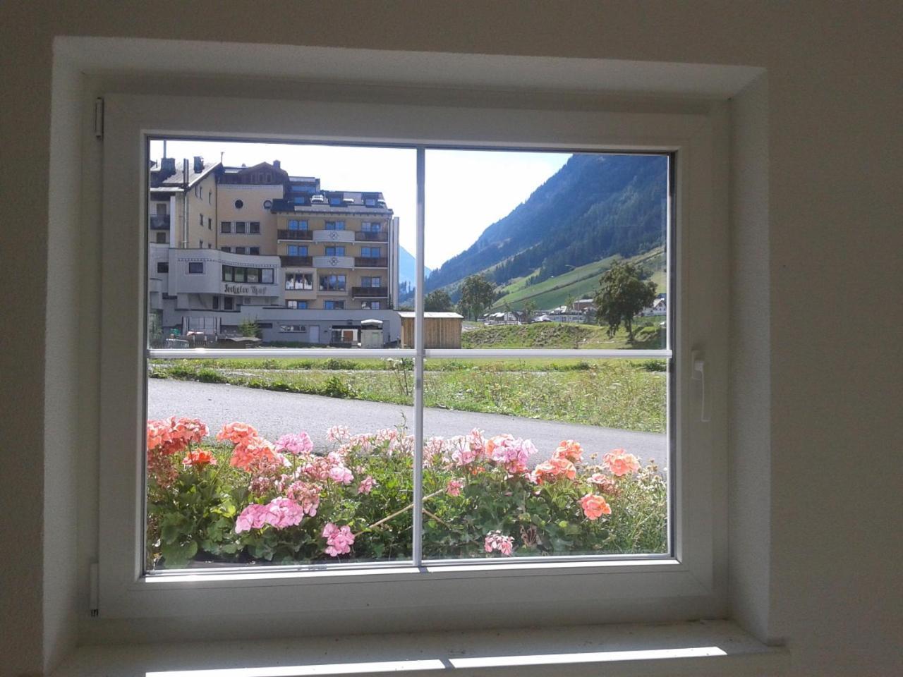 Gidis Hof Hotel Ischgl Exterior foto