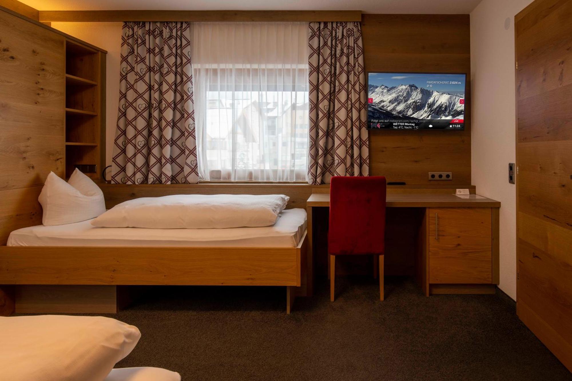 Gidis Hof Hotel Ischgl Exterior foto