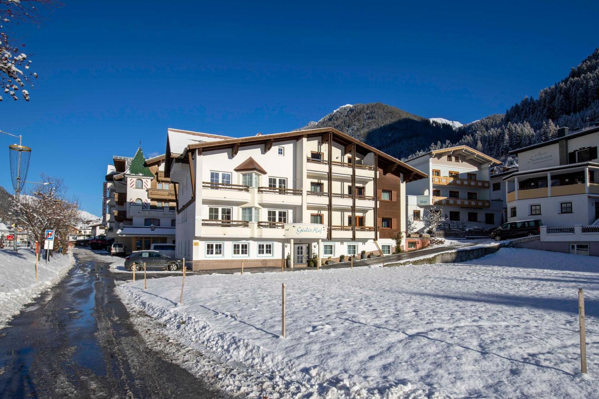 Gidis Hof Hotel Ischgl Exterior foto